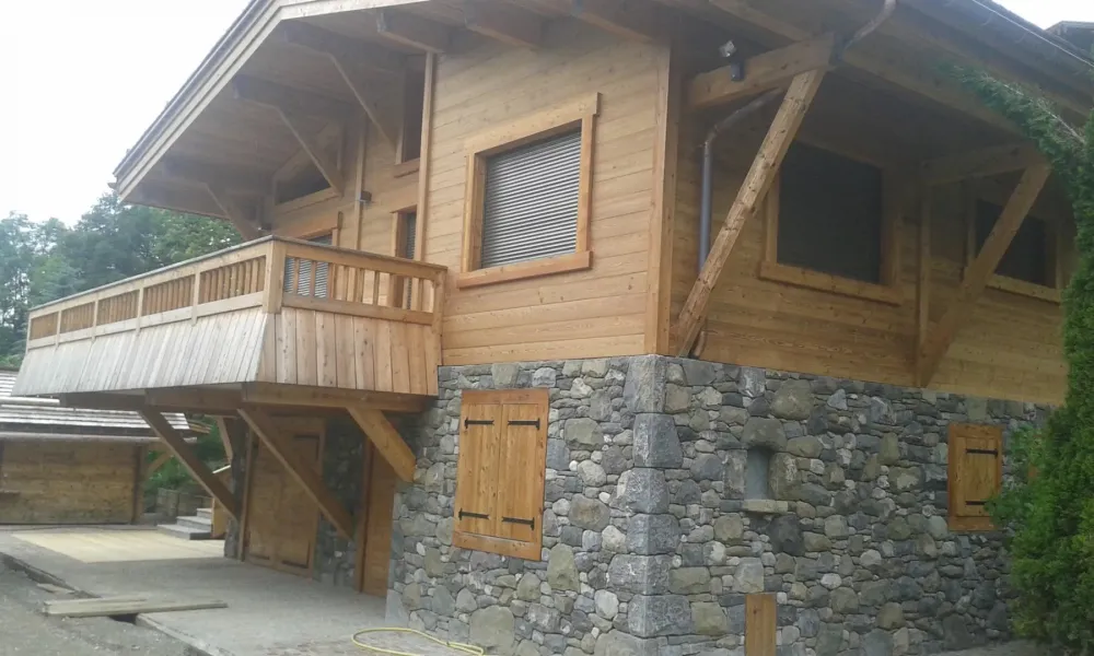 Aménagement intérieur et extérieur à Saint-Jean-de-Sixt